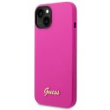 Guess GUHCP14SSLSMF iPhone 14 / 15 / 13 6.1" fuksja/fuschia hard case Silicone Vintage Gold Logo