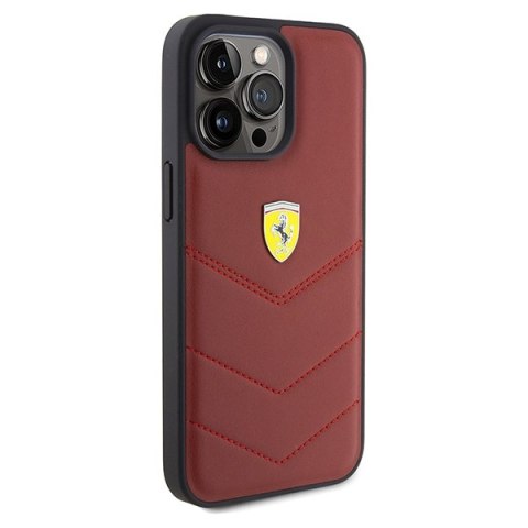 Ferrari FEHCP15XRDUR iPhone 15 Pro Max 6.7" czerwony/red hardcase Leather Stitched Lines