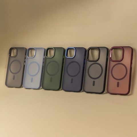 Nakładka Frozen Mag do iPhone 11 czarna