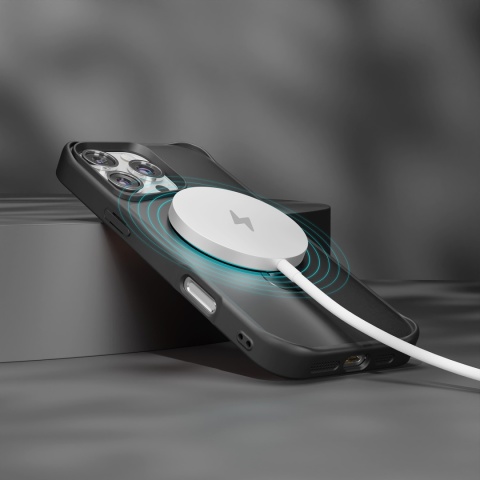 Nakładka Etteri Matt Mag Ring do iPhone 16 Pro 6,3" czarna