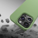 Nakładka Etteri Silicone Case do iPhone 15 Pro 6,1" jasnozielona